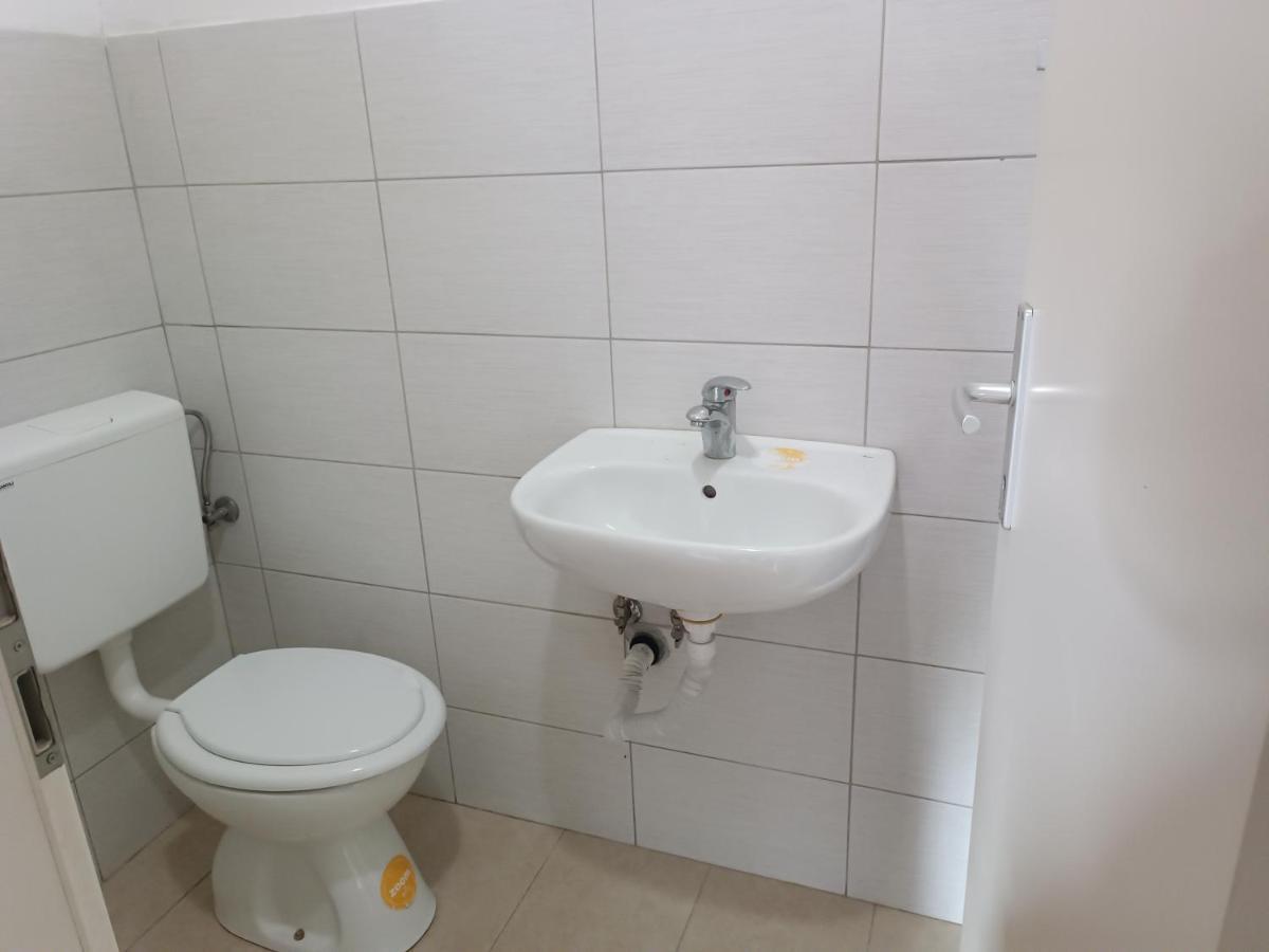 Opus Two Apartment Dubrovnik - Private Parking Exterior photo